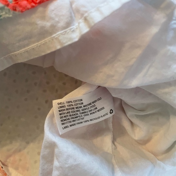 🎯Cat & Jack rainbow colored eyelet dress size 3T. Excellent condition 🎯 - Picture 6 of 6